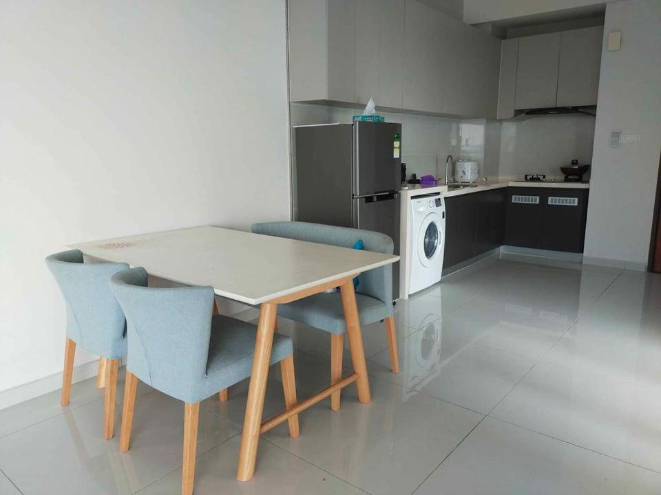 Rainbow Homestay ยะโฮร์บาห์รู ภายนอก รูปภาพ