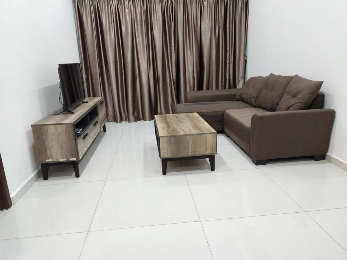 Rainbow Homestay ยะโฮร์บาห์รู ภายนอก รูปภาพ